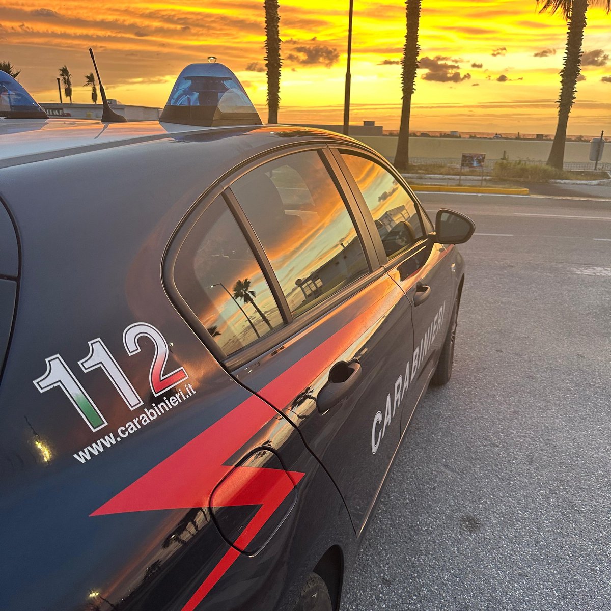 Buona sera da San Ferdinando (RC)
#Carabinieri #PossiamoAiutarvi #ForzeArmate #Difesa #25settembre