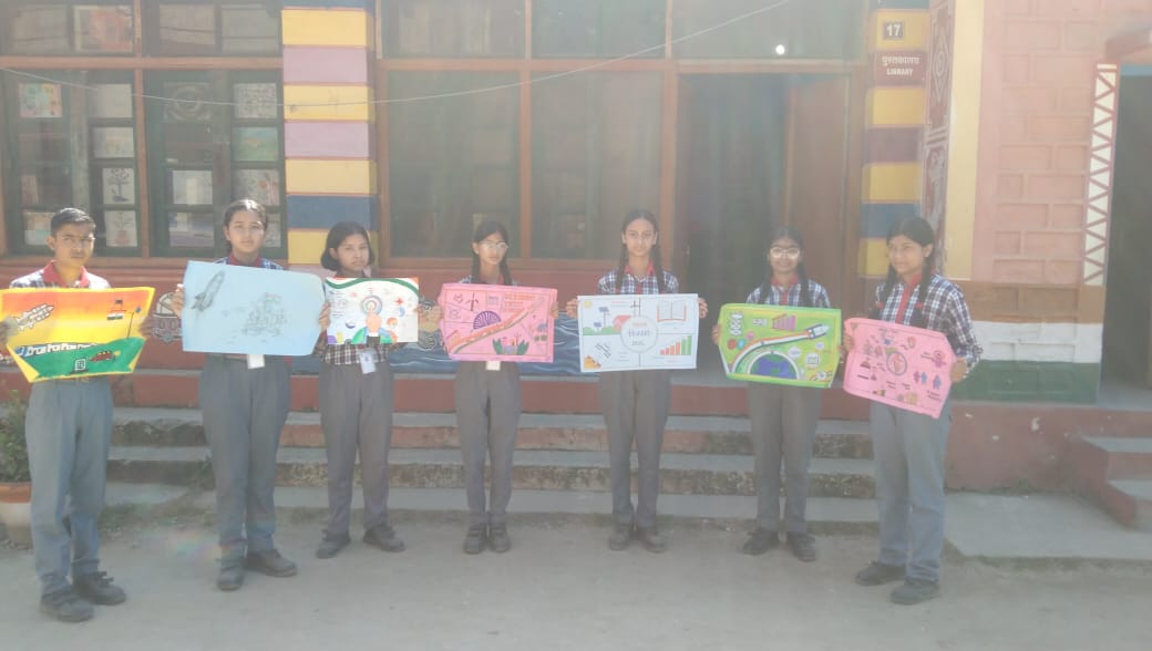 kvaug1947's tweet image. "विद्यालय में 'विकसित भारत' विषय पर पोस्टर मेकिंग गतिविधि  का आयोजन किया गया। विद्यार्थियों ने अपनी रचनात्मकता व कल्पनाशक्ति से सशक्त, आत्मनिर्भर और प्रगतिशील भारत की झलक अपने पोस्टरों में प्रस्तुत की। 🇮🇳✨ #ViksitBharat #PosterMaking #SchoolActivities"
@KVS_HQ
@EduMinOfIndia