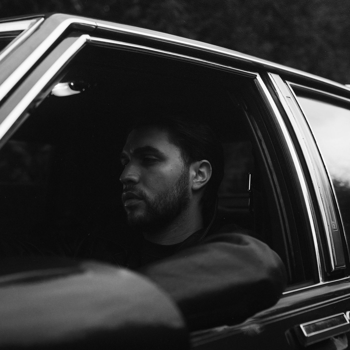 BlackAtlass's tweet photo. My cover of ‘Sports Car’ by miss @tatemcrae is out now 🖤

This song has been a favourite of mine all year and I thought it would be fun to bring it into my world. I hope you enjoy it as much as I enjoyed working on it.

Listen here: https://t.co/1JNpm36p3R https://t.co/6nmu36tMDi