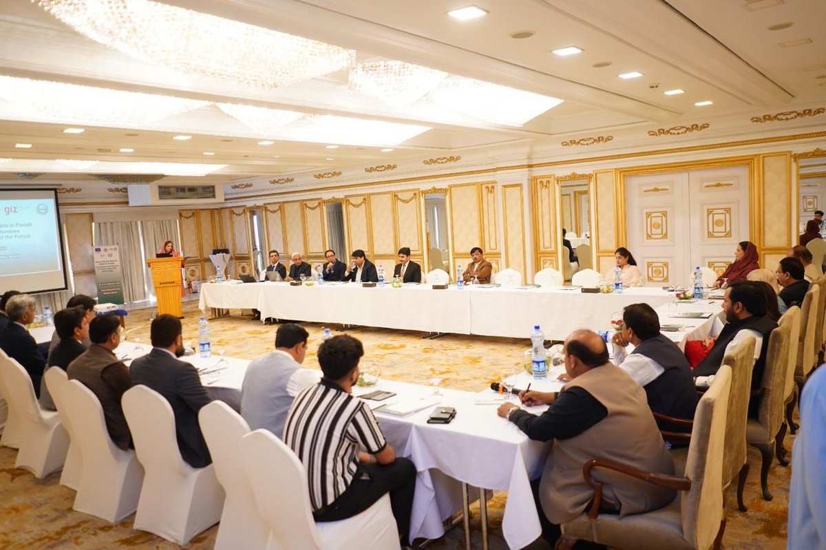 PIPS_GOV's tweet image. The Pakistan Institute for Parliamentary Services (PIPS), in collaboration with the Mustehkam Parlimaan, an EU funded project, organized a two-day interactive session on Consultation with Members of Minority Caucus of the Provincial Assembly of Punjab on  September 25-26, 2025.
