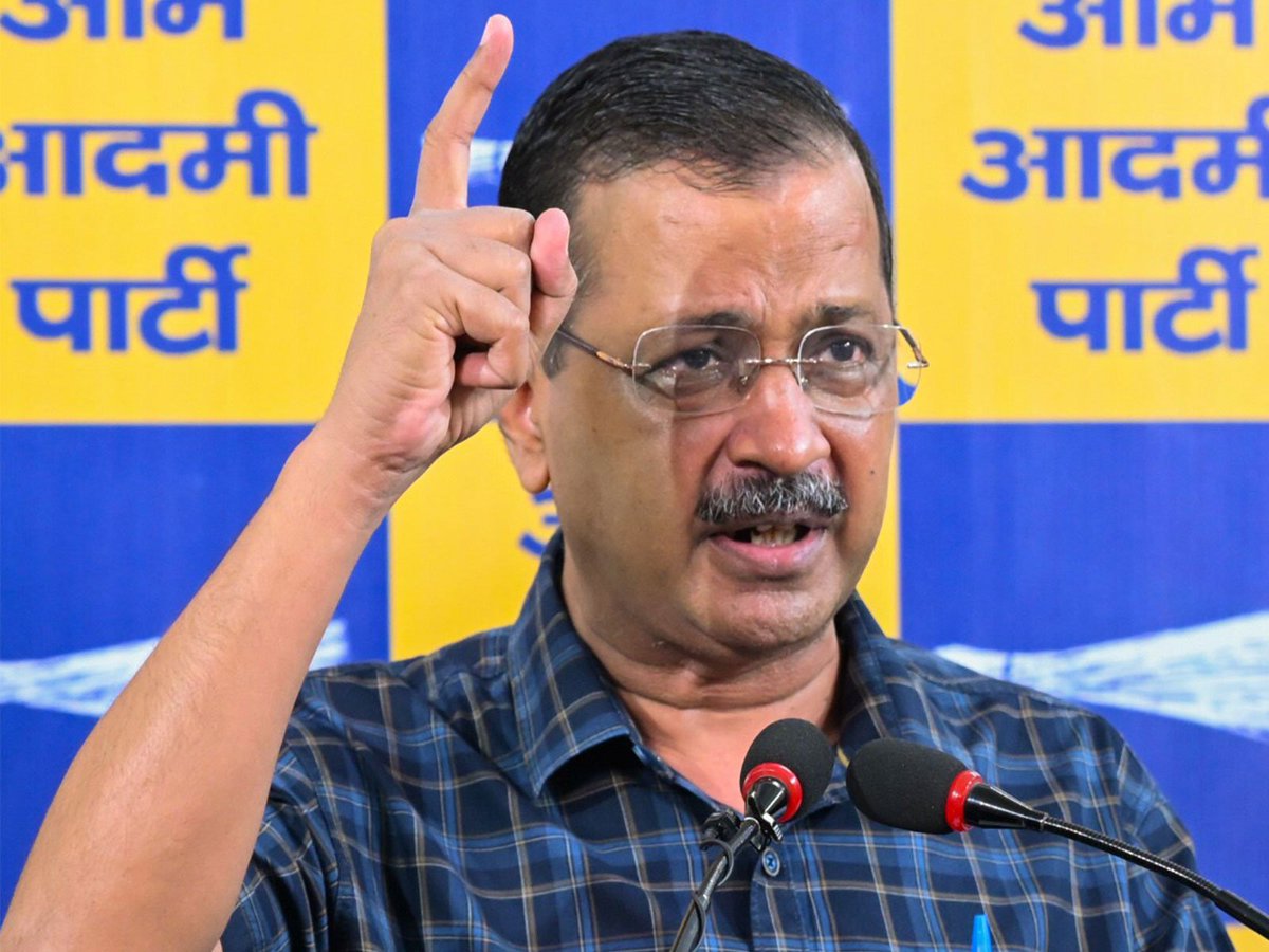 Arvind Kejriwal condemns accusations against Sonam Wangchuk, says country's progress harassed by 'entire machinery' of Central govt

Read <a href="/ANI/">ANI</a> Story | aninews.in/news/national/…

#ArvindKejriwal #SonamWangchuk #LehViolence  #Centralgovt