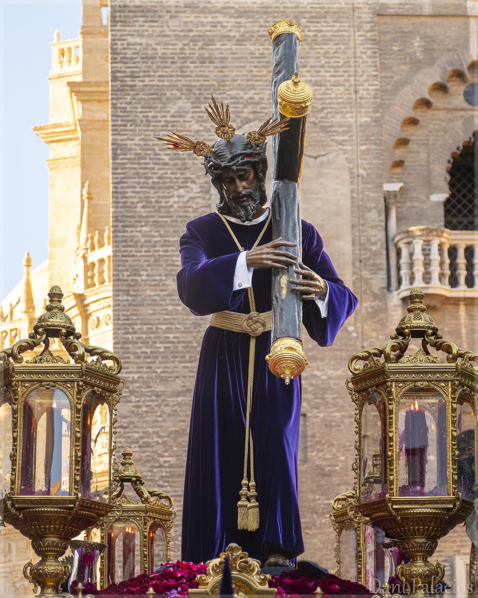 Viernes de Canela y Clavo