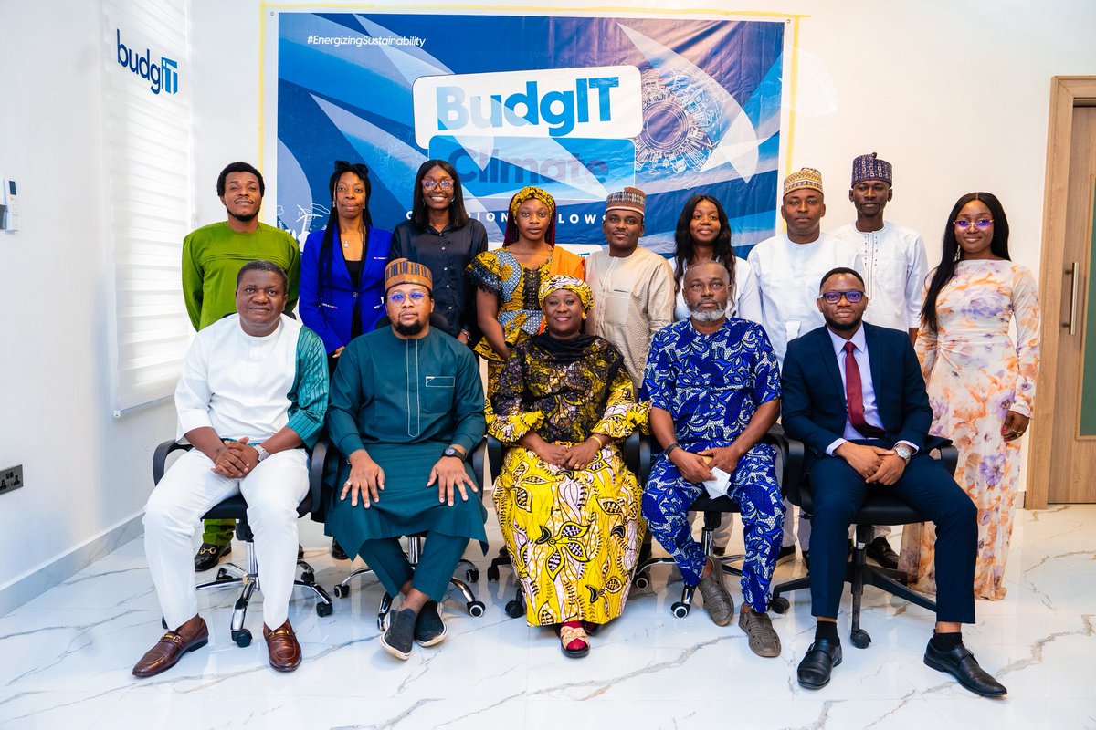 BudgITng's tweet image. Earlier this month, @BudgITng, in collaboration with @CivicHive, successfully concluded the @PWYPNigeria Climate Champions Fellowship—a six-month program designed to empower young leaders to drive community-based solutions to Nigeria’s pressing climate challenges.

#AskQuestions…