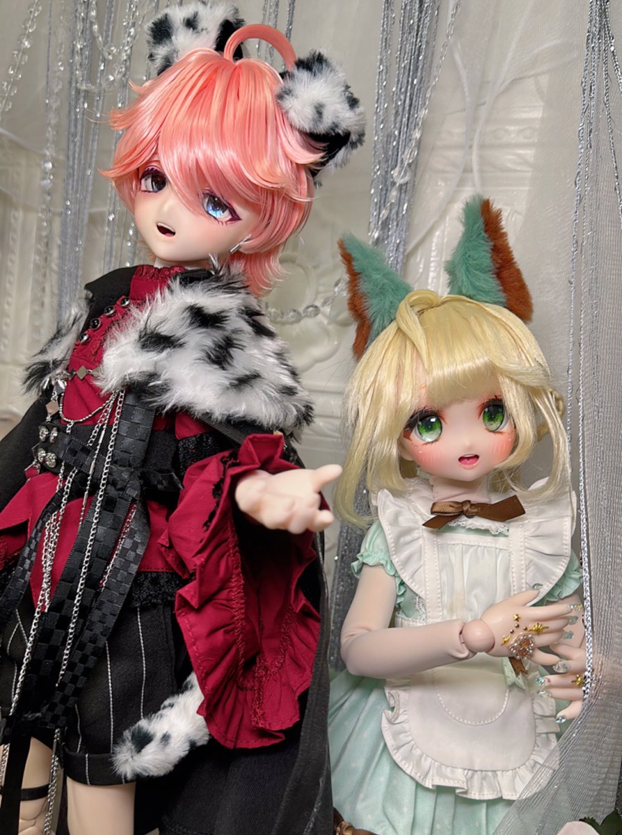 みりぃにゃんとだるめしれんやくん🐶🐱🐾
みりぃにゃんのネイルハンドも新色のジェルを入手したので作ってみました🙌

#べるないと #りべりアイ  #ゆぴっこ