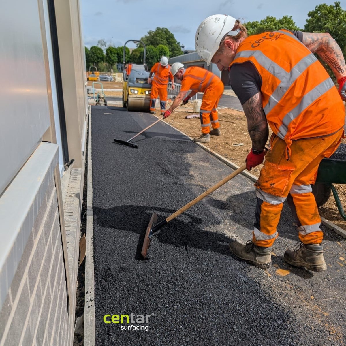 CentarSurfacing's tweet image. Our team has been hard at work on an industrial development in the South of England. Massive thanks to everyone for getting this project completed so efficiently and well within the timelines, fantastic effort!

#AsphaltSurfacing #IndustrialProjects #ConstructionUK