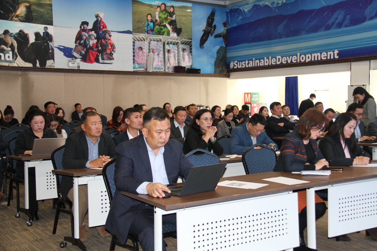 UNDPMongolia's tweet image. .@MECCMongolia, @medgovMN хамтран байгаль орчин, уур амьсгалын өөрчлөлтийн салбарын чиглэлээр “МУ-ыг 2026–2030 онд хөгжүүлэх үндсэн чиглэл”-ийг дэмжсэн олон талт хэлэлцүүлгийг @_un_page санаачилгын хүрээнд зохион байгууллаа.