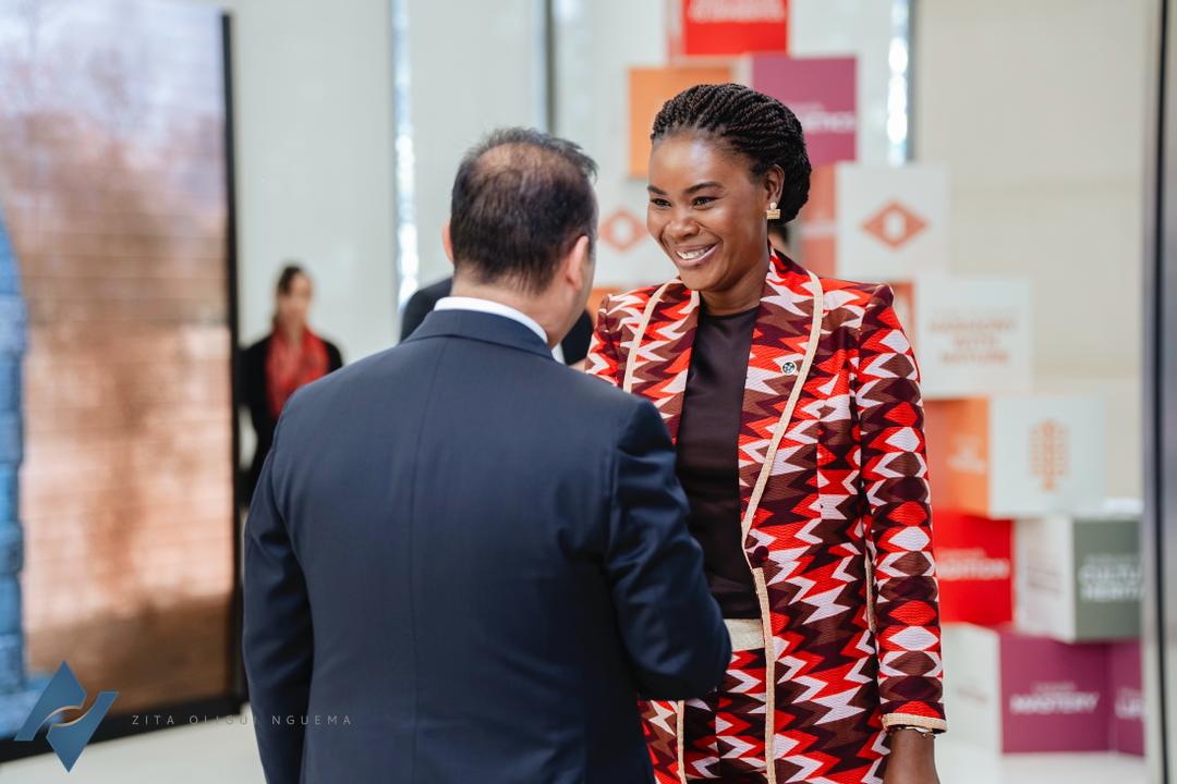 Zita Oligui Nguema tweet media