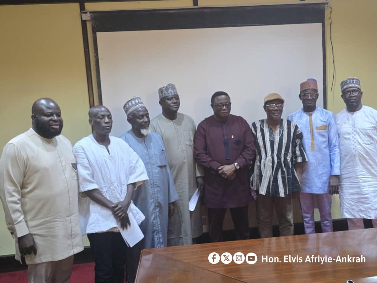 Honoured to have deliberated with Ghana’s Muslim leaders on strengthening our nation’s spiritual foundation through continuous prayer. This partnership is vital for sustaining the peace &amp; unity that defines our nation, in line w/ <a href="/JDMahama/">John Dramani Mahama</a>’s vision. 
@afriyie_ankrah