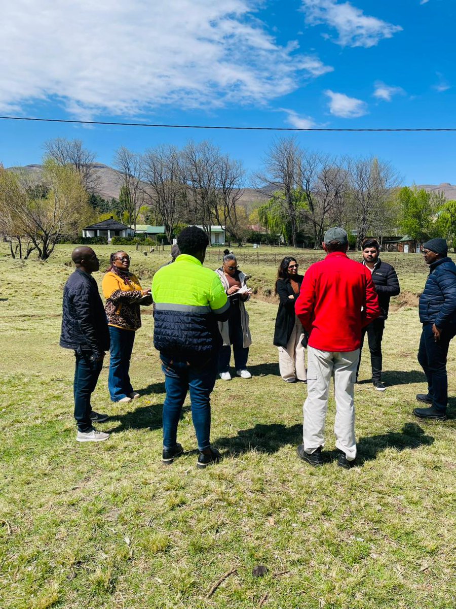 CSEINDIA's tweet image. This engagement included:
➡️ Capacity building of government officials through a training on Planning &amp;amp; Designing of Faecal Sludge Management (FSM).
➡️ Field assessments in select towns under two Water Service Authorities – Joe Gqabi District Municipality and Newcastle Local…