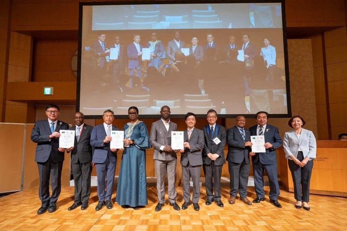 【反響は】「ホームタウン」撤回後も市に苦情や問い合わせ…疑心暗鬼の声も
news.livedoor.com/article/detail…

木更津市は問い合わせ件数は減ったとし、撤回を受け「新たな形でまた何かやるんだろう」などの声が主だったという。三条市の担当者は「また電話が増える」と恐れたが、数が落ち着いて安堵したそう。