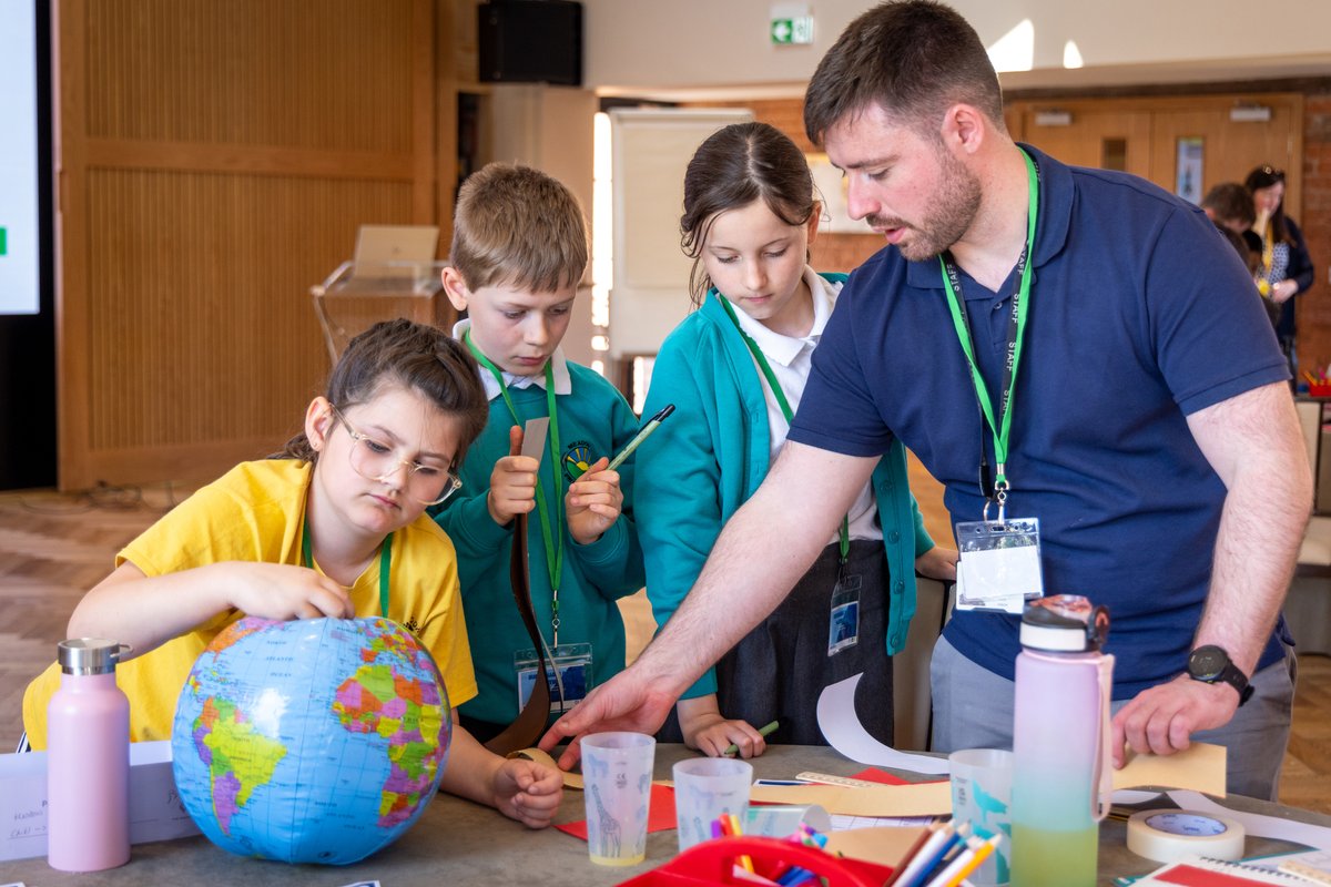 Great Science Share for Schools (@greatscishare) on Twitter photo Today, 26th of September, is National Teaching Assistant Day!
A big thank you to all the amazing TAs supporting young people and encouraging their curiosity. #teachingassistants #science #primary
<a href="/OfficialUoM/">The University of Manchester</a> <a href="/theASE/">The ASE</a> <a href="/SSERCprimary/">SSERC Early Years and Primary Team</a> <a href="/BritSciAssoc/">British Science Association</a> @PSQM_HQ <a href="/pstt_whyhow/">Primary Science Teaching Trust</a> Today, 26th of September, is National Teaching Assistant Day!
A big thank you to all the amazing TAs supporting young people and encouraging their curiosity. #teachingassistants #science #primary
<a href="/OfficialUoM/">The University of Manchester</a> <a href="/theASE/">The ASE</a> <a href="/SSERCprimary/">SSERC Early Years and Primary Team</a> <a href="/BritSciAssoc/">British Science Association</a> @PSQM_HQ <a href="/pstt_whyhow/">Primary Science Teaching Trust</a>