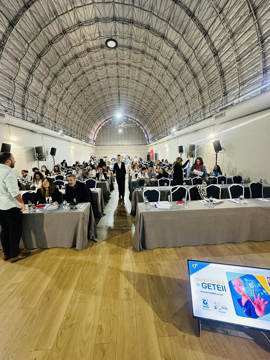 GETEII's tweet image. 17 Reunión Nacional de GETEII

Enfermeras especializadas en Enfermedad Inflamatoria Intestinal
#geteii25 #ibd25