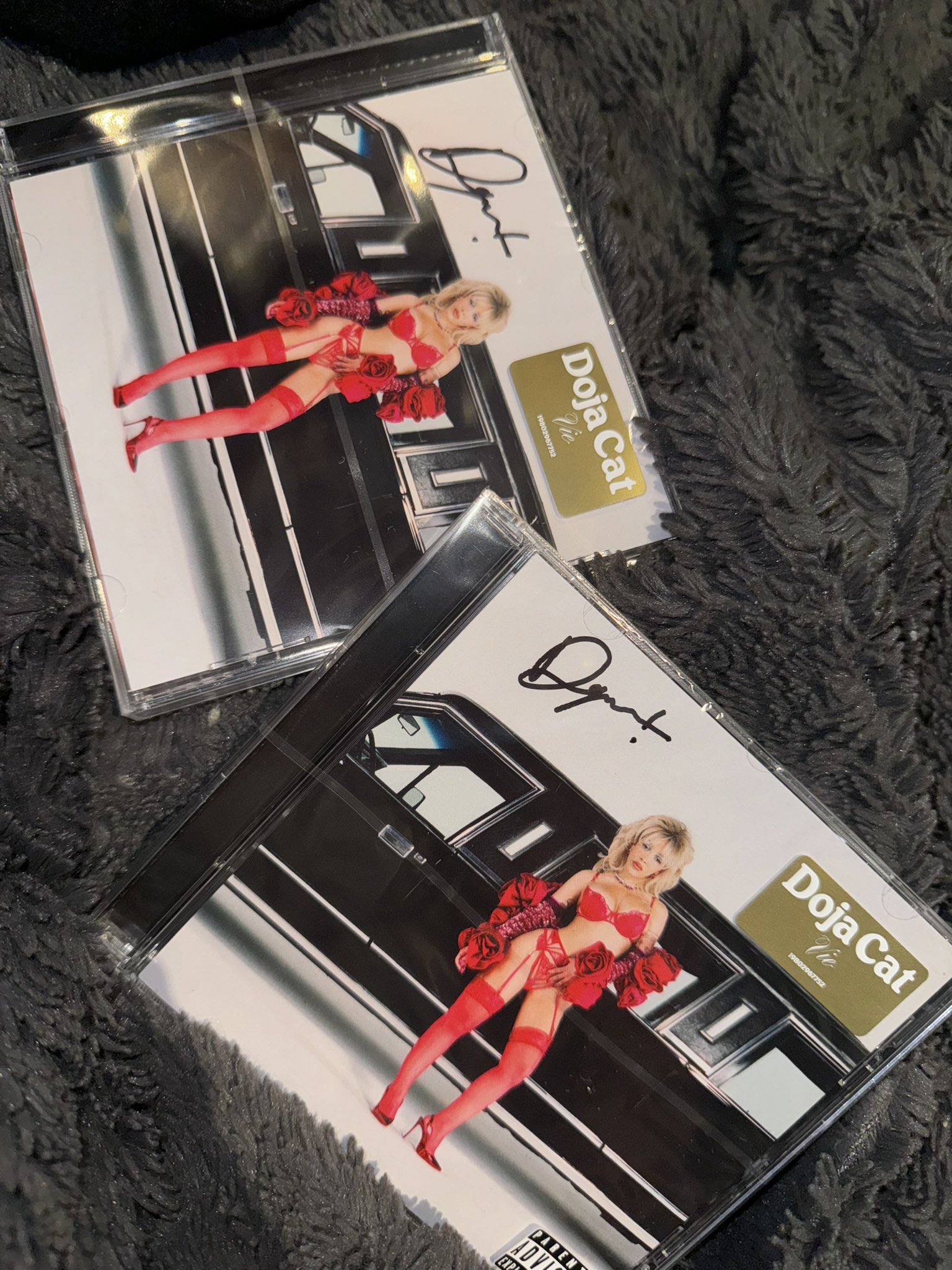 G1wSQmFbwAAMWGR?format=jpg&name=large