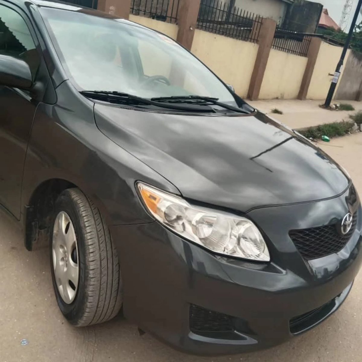 2019 Toyota Camry SE (foreign used) price:30m
2013 foreign usedToyota Venza v6 (thumb start) price:18m
2009 Toyota corolla Classic edition (foreign used) price:9.5m