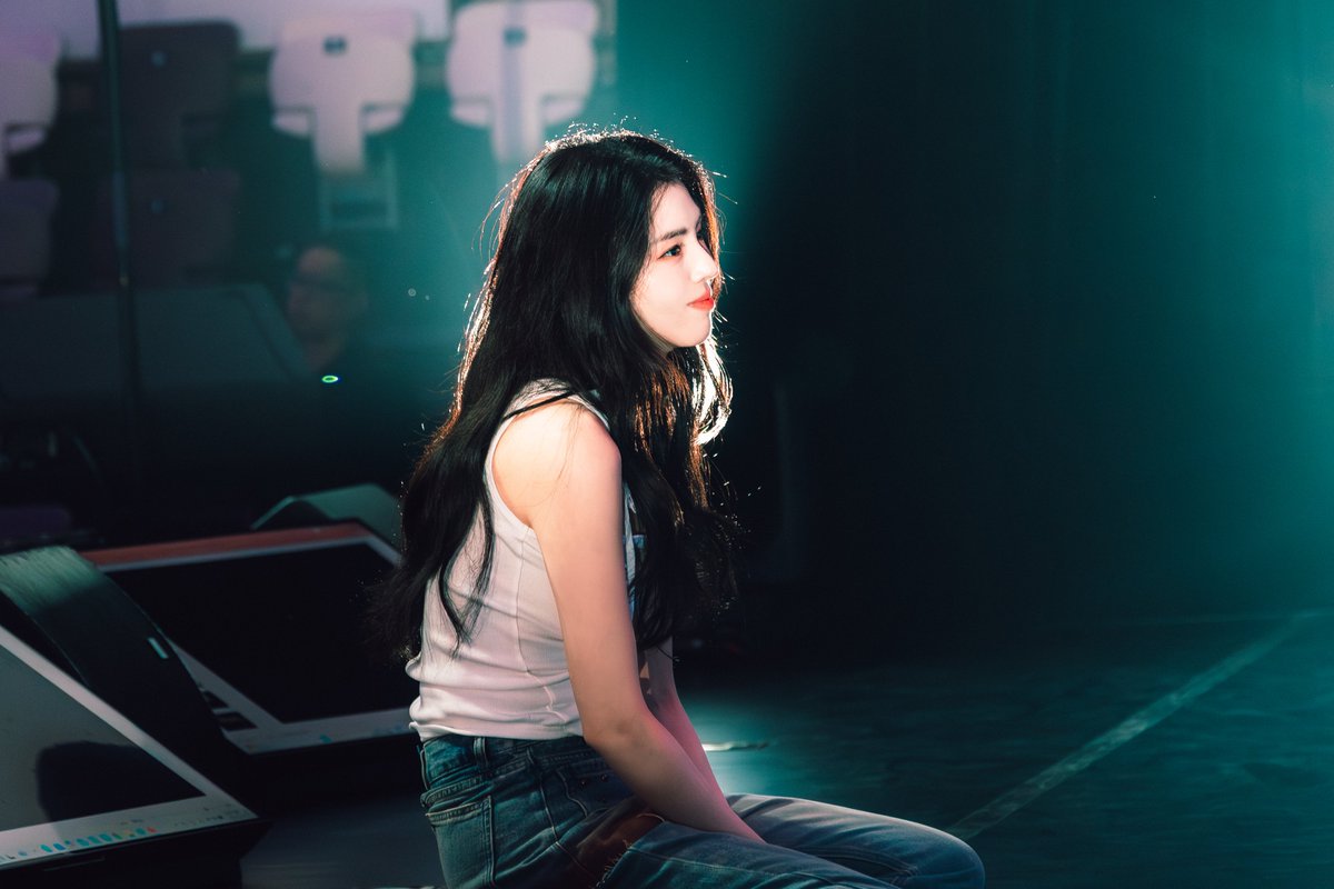 APlanetent's tweet photo. 2025 HAN SO HEE 1ST FANMEETING WORLD TOUR
[Xohee Loved Ones,] in HONG KONG

🦋

#한소희 #HANSOHEE #ハンソヒ
#2025HANSOHEEFANMEETINGWorldTour
#XoheeLovedOnes
#XoheeLovedOnes_in_HONGKONG
#9atoent @9atoent 
#prcm #zukproduction
#APlanetent #에이플래닛 https://t.co/DVPvCQ0Lrw