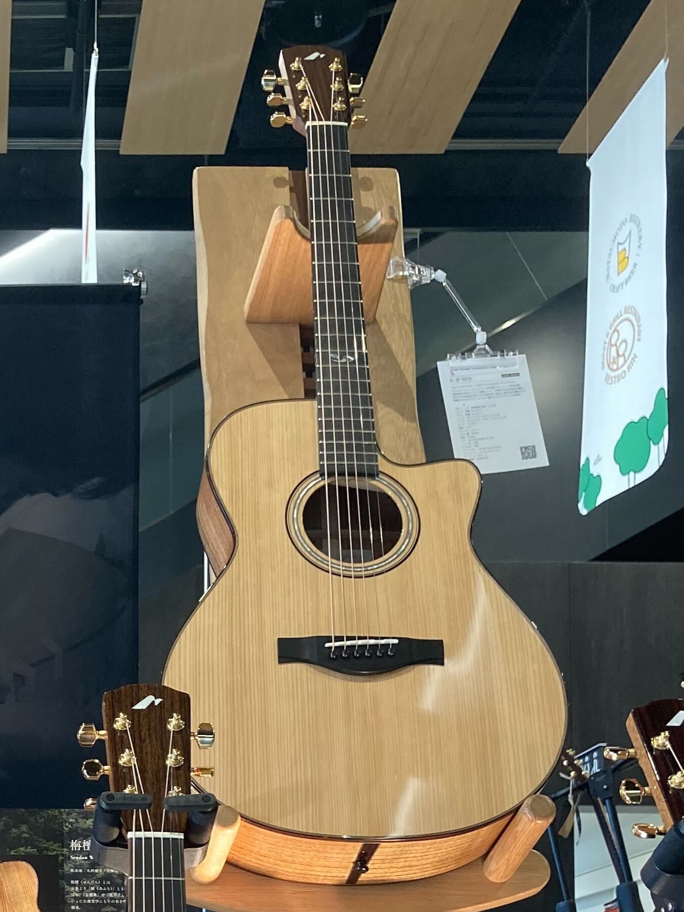 モーリスギター MORRIS GUITARS (@morrisguitars) / X