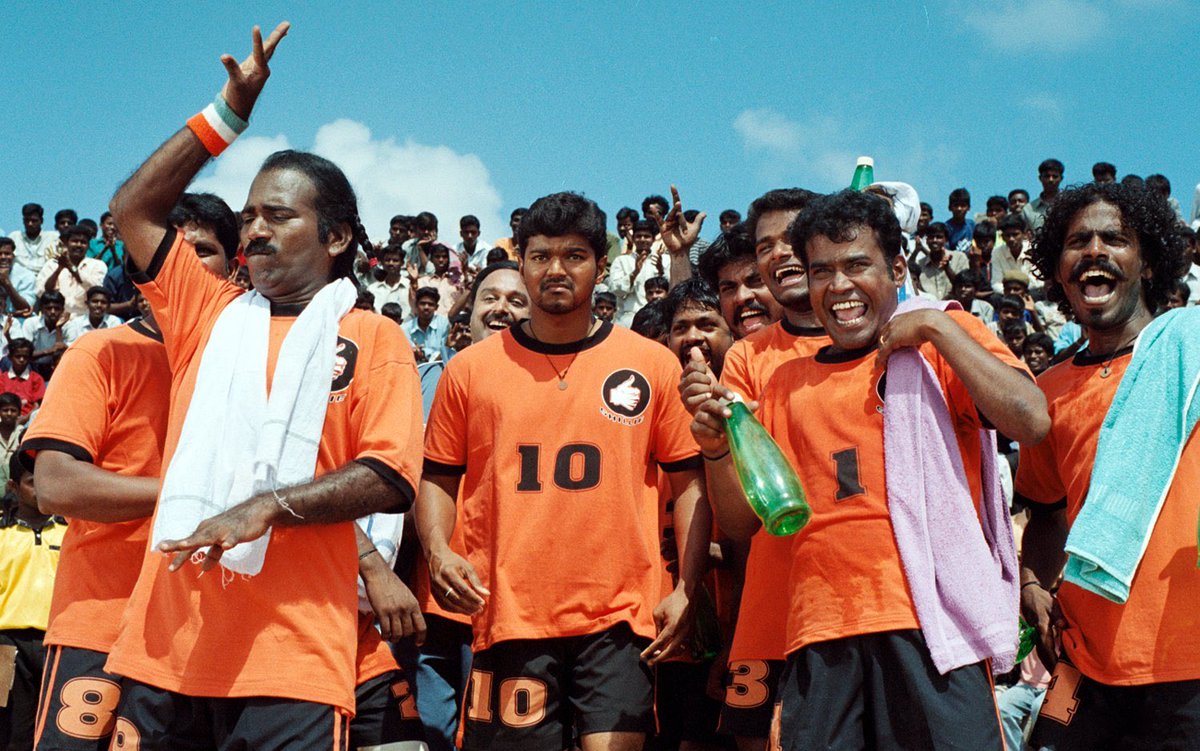 dp_karthik's tweet photo. Top ‘Day 1’ Kollywood Re-release Grossers:

• Ghilli (2004) - ₹3.1 CR
• Sachien (2005) - ₹1.76 CR
• Kushi (2000) - ₹66.5 L
• Baba (2002) - ₹57.1 L
• Dheena (2001) - ₹55.1 L
• Billa (2007) - ₹29.5 L

3 out of the Top 3 belong to @actorvijay. He’s not in the peak…he’s the PEAK. 👑
