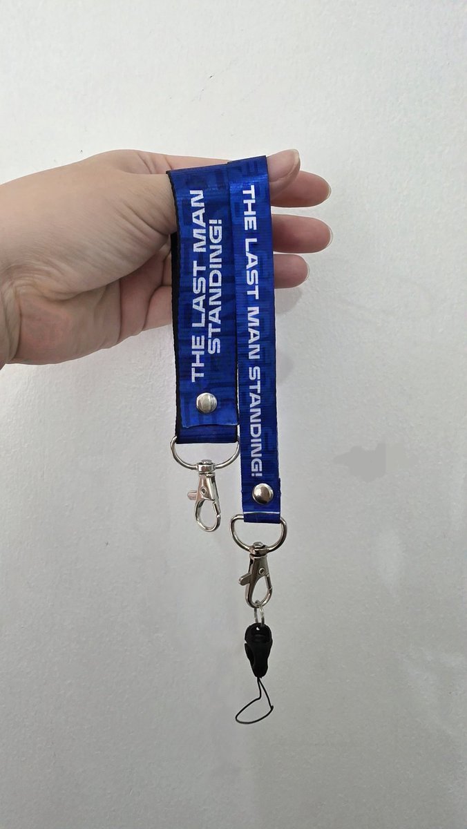 dian8214's tweet photo. Just because......
An excuse to secure our dear phones with style!
See you #SuperShow10inManila

#슈퍼주니어 #SuperShowinManila #SuperShow10inManila #SuperShow #SuperShowManila #SuJu https://t.co/MuaKnIGGmO