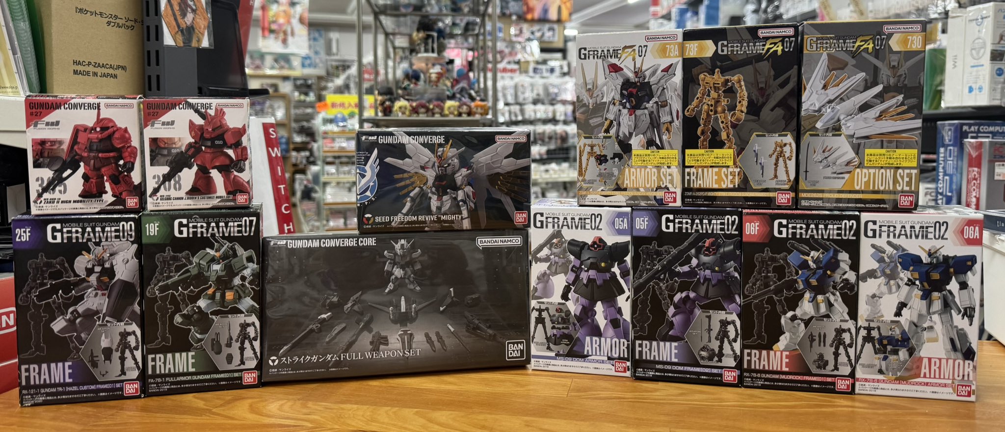 東京喰種　葬送のフリーレン　チェンソーマン　フィギュア セット 東京喰種 Grandista 金木 研 チェンソーマンフィギュアセット