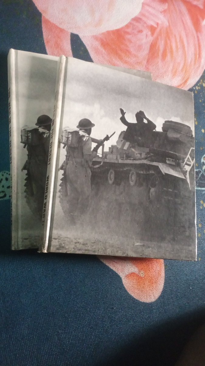 Seri WW II Time Life
Bahasa Inggris
Hard cover
Ukuran buku besar.
Tebal 208 Halamqn
Rp 100.000 per buku
WA  0888-2542-292