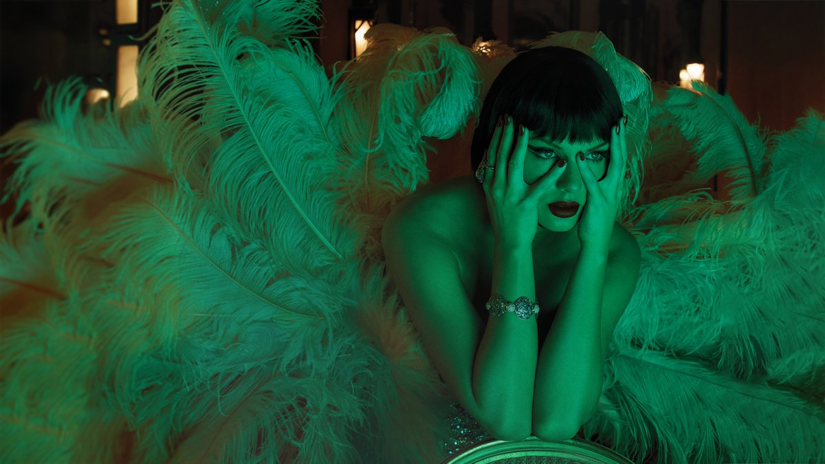 4k_taylorr's tweet photo. 4K | Taylor Swift “The Life of a Showgirl” Desktop Wallpapers https://t.co/daeKfHPdUq
