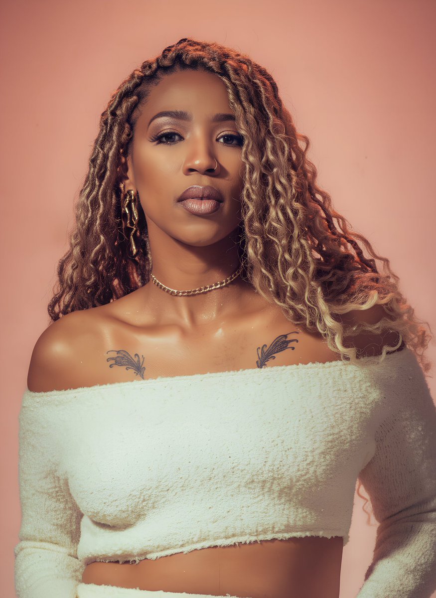 sapr_africa's tweet photo. #PressRelease 📰🗞

Myra Gold Breaks Into the Spotlight with Fearless Debut Single Open Heart Surgery
 
Introducing Gqeberha’s Myra Gold, A Bold New Voice in Global Pop

Rising from Gqeberha, South Africa, @myragold_ steps into the global spotlight with the release of her debut single, Open Heart Surgery, marking the arrival of an artist intent on shaping the future of Afro Pop. 
 
Open Heart Surgery is a daring first statement: smooth and hypnotic, wrapped in late-night mood and anchored by a chant-like hook that demands to be remembered. 

Link: https://t.co/oPX0BwyhbL