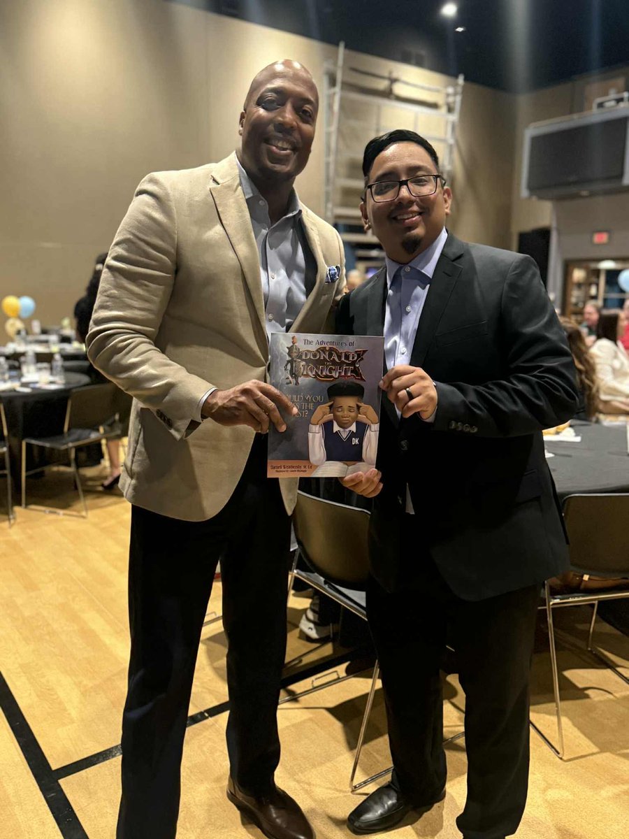 LeadOneLLC's tweet image. Waycross Ministries, can't wait to connect with your K-5th graders Monday afternoon and share The Adventures of Donald the Knight Experience!!! See you soon. 
#DonaldtheKnight #ForHisGlory #LeadOne