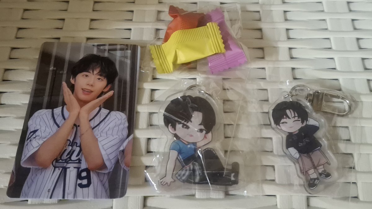 💫Mikaela🍀🐬🎐 tweet media