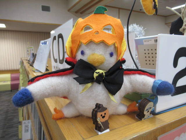 【10/04 に『おはなし会 』を開催！】
もうすぐハロウィン。
おはなし会もハロウィンの雰囲気たっぷりでお届けします！
仮装しての参加も大歓迎です。
当日受付、14:30～はじまります。
図書館でお会いしましょう♪ 

＃西葛西図書館