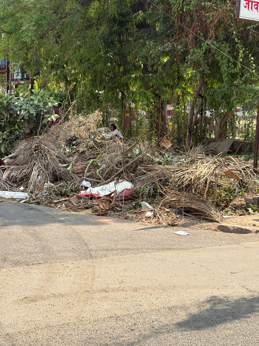 ऊल्लू💎 tweet media