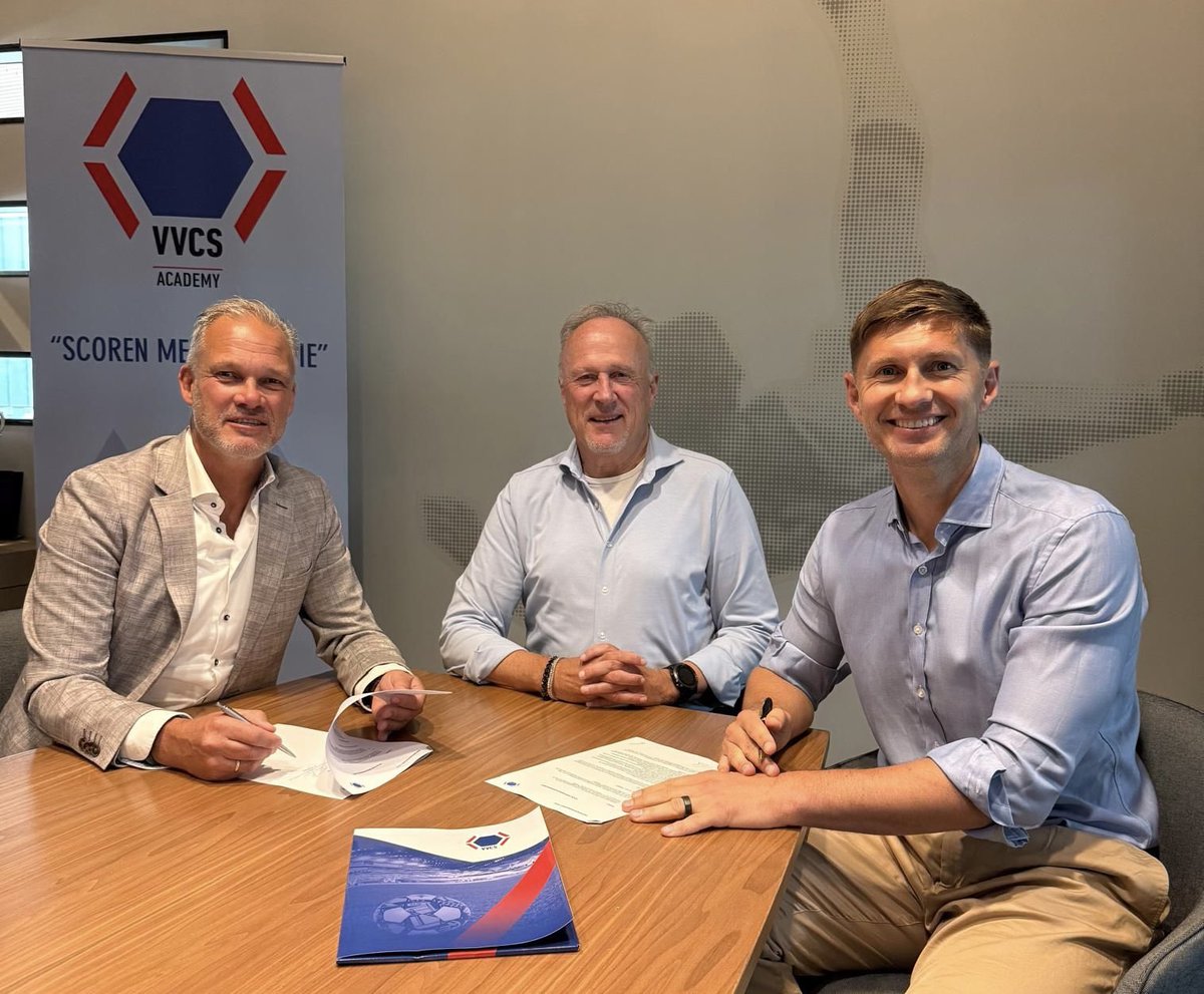 spelersvakbond's tweet image. Better Sales Company en VVCS verlengen de samenwerking

Levchenko: “Makkelijke keuze door alle positieve reacties…”
Van Beek: “Komende editie Sales &amp;amp; Communicatie ook toegankelijk voor 2e &amp;amp; 3e divisie spelers…”

Lees meer: 
vvcs.nl/better-sales-e…