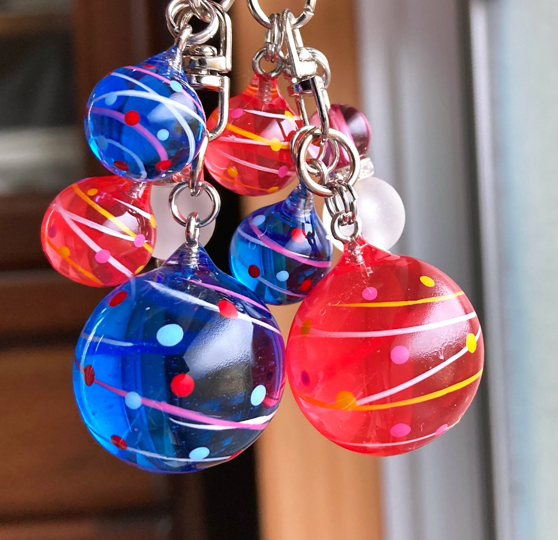 レジンキーホルダー　水風船　クリア　ハンドメイド レジンキーホルダー 水風船 クリア ハンドメイド ヨーヨー