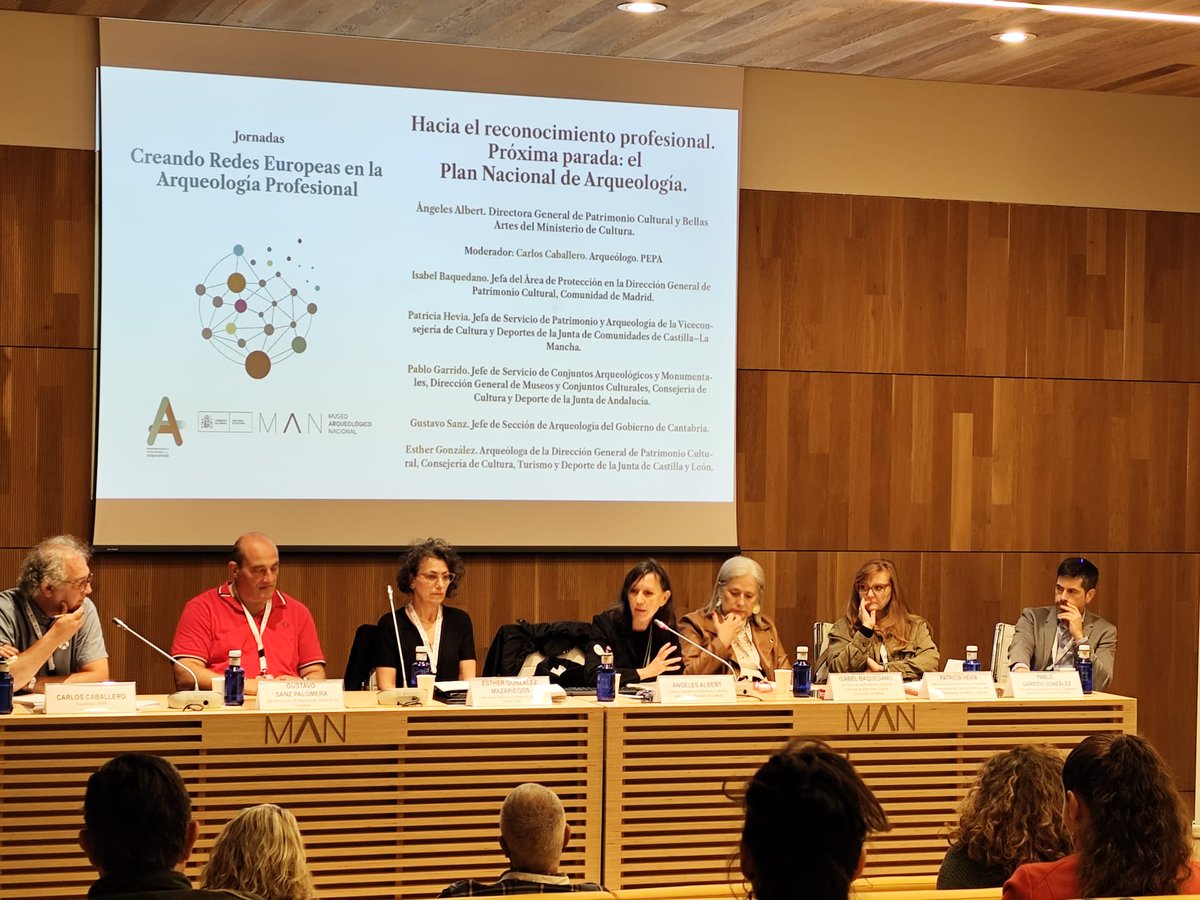 ¡ESTAMOS EN DIRECTO. Link al enlace en español: youtube.com/live/pZ1_CBS-E…

#CreandoRedesEuropeasArqueologíaProfesional #CREAP  #arqueología #MAN #MinisterioDeCultura #archaeology #cultura #patrimonio