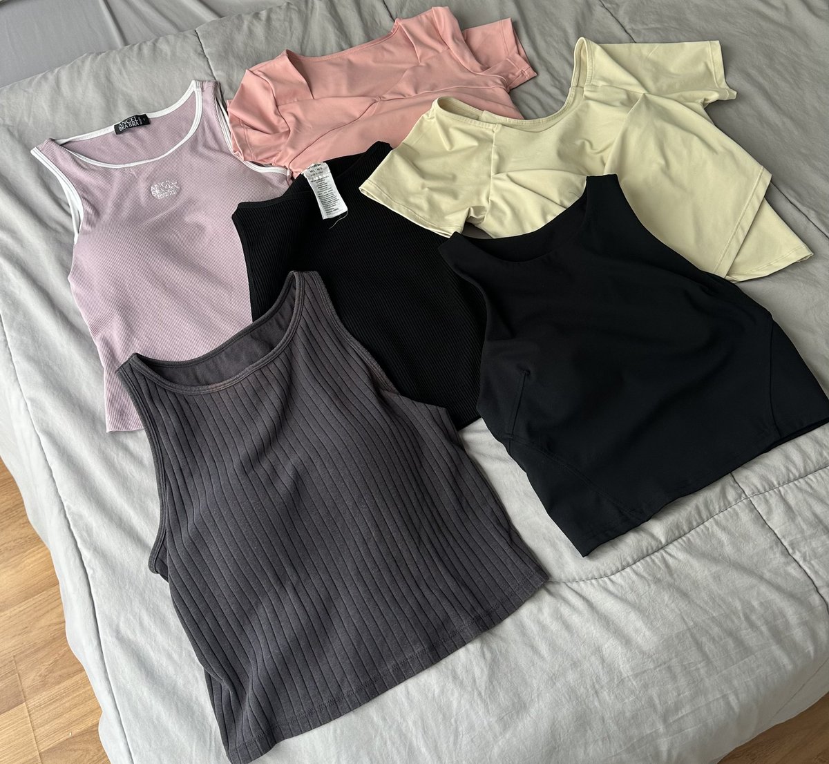 hamhamharu's tweet photo. ♡ OOTD ౨ৎ ปล่อยชุดออกกำลังกาย ชุดมีฟองน้ำ กางเกง ♡ แบรนด์ในไอจี Uniqlo Cotton on Angle bra

🧸 ลงวันนี้ ศุกร์ 26/9 ( 21.00 น.)
꙳⋆ ฟอล+ปัก+รี ลด𝟱.-

#ส่งต่อเสื้อผ้า #ส่งต่อเสื้อผ้ามือสอง #ส่งต่อเสื้อผ้ามือ2 #เสื้อผ้ามือสอง #เสื้อผ้ามือ2 #ส่งต่อ #โล๊ะตู้เสื้อผ้า #uniqlo https://t.co/FrGN4Snxaz