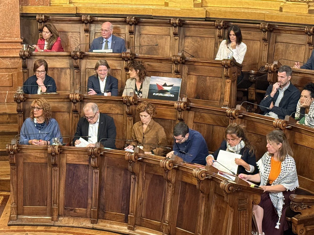 🔴 Comença el plenari de setembre amb en <a href="/jordicoronas/">Jordi Coronas</a> molt present 🇵🇸 

Demanem:
1️⃣ Impulsar el @sagasalogaming com a referent del videojoc en català
2️⃣ Conveni amb <a href="/PanteresGrogues/">Panteres Grogues</a> per un esport inclusiu
3️⃣ Regular els lloguers de temporada  ja!

👇🏻
youtube.com/watch?v=f-D-17…