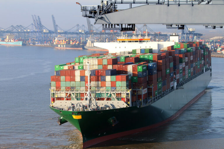 OE_greenmarine's tweet image. Significant costs ahead for shipping industry to decarbonize, UNCTAD says
shorturl.at/0NkDh

#maritime #shipping #decarbonization #netzero #energytransition