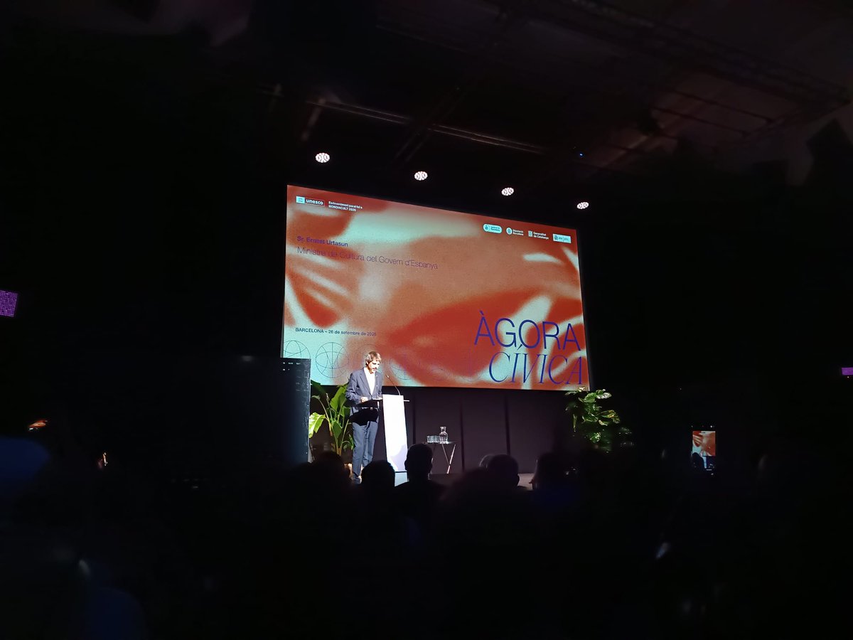 ✨️ #Listen2Cities at #AgoraCivica #Mondiacult2025

💬 <a href="/ernesturtasun/">Ernest Urtasun</a>, Minister Culture <a href="/culturagob/">Ministerio de Cultura</a>

Today we open a Forum to ensure culture is truly a universal right. And cities are at the core to ensure culture is accompanied by policy, budget, &amp; inclusion

#UCLGCultureSummit