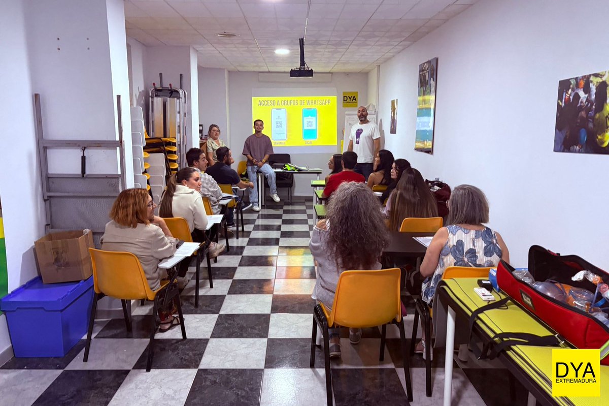 #VoluntariadoDYA | 🟡 Seguimos recibiendo a más voluntarios/as que se suman a la gran familia DYA. 💛

¡Bienvenidos/as! 🙌

👉 Debido a la gran acogida y al interés de tantas personas por formar parte, anunciaremos otra promoción a mediados de octubre.