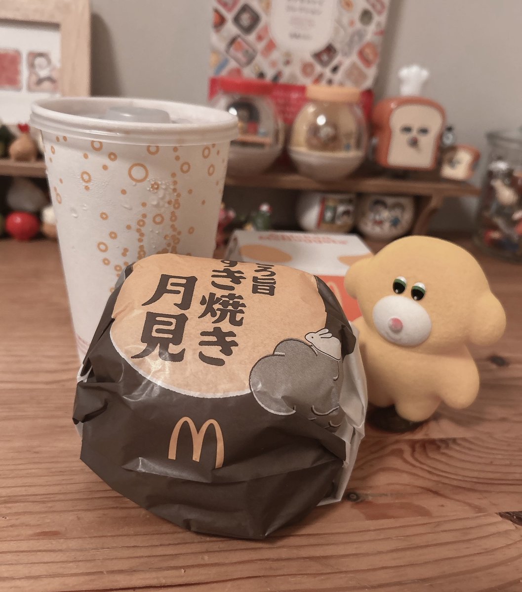有言実行🍔 🍟- ̗̀(  ͡  ͜  ͡  ) ̖́-