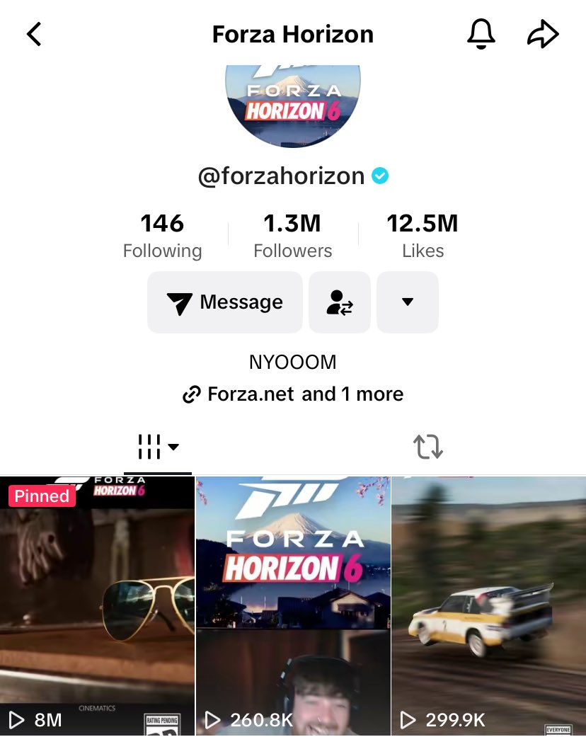 I’m on both thumbnails for the fan reaction of the new <a href="/ForzaHorizon/">Forza Horizon</a> 🥺