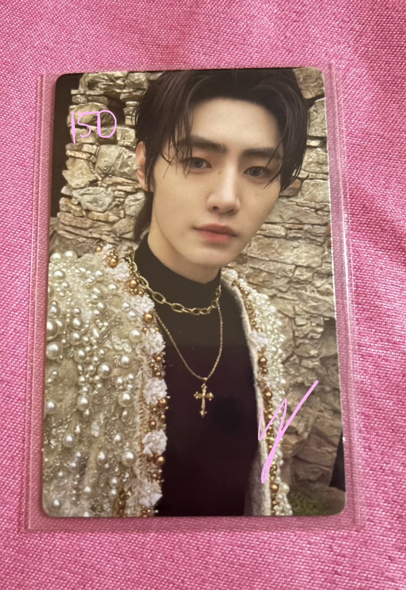 intoksnoo's tweet photo. WTS LFB PH

Sunghoon &amp; Ni-ki pcs

- see pic for price
- payo or 3 days dop 
- follow ratio (sh braso)
- x sensi
- mop: Gcash

reply/dm mine to claim 

🏷️ enha pcs jungwon heeseung jay jake sunghoon sunoo ni-ki enhypen weverse manifesto day 1 romance untold dark blood photocard https://t.co/DRpQbqpv47