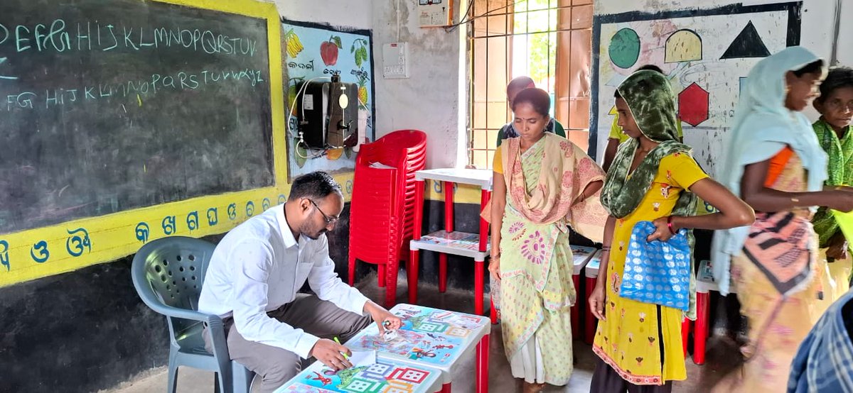 MotuPhc's tweet photo. Health camp at Binayakpur.
#SNSPA 
#SwasthNariSashaktParivarAbhiyaan https://t.co/wy5tko50tt