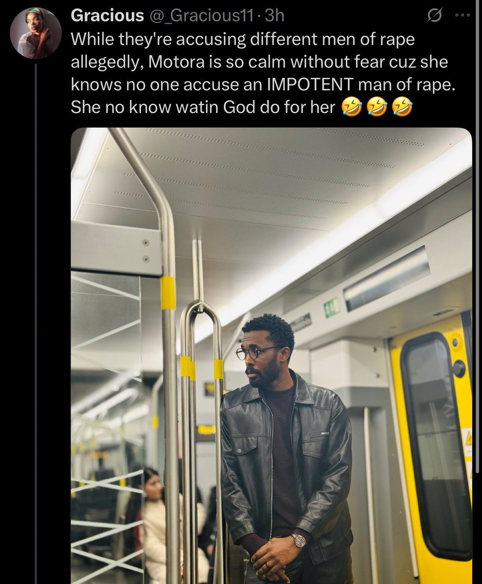 Nwunyeegombute3's tweet photo. She said she posted this for attention and it's a joke.
What exactly is in the water that some youn people are drinking theses days?
You had to bring a simple man out to the internet with lies? Because?
Nna ehn, e Don reach time to dey beat some people https://t.co/9mOEveO003
