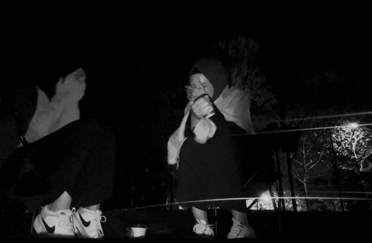 seni bu platformda tanıdım 5 sene önce, şimdi en çok buranın hakkı bizi yanyana görebilmek.  
sanki hep yanyanaymış gibi, hep sarılmış gibi, yanyanaa bir çok kahkahaa atılmış gibi... 
<a href="/selamsudebn/">SUDE</a> ❤️‍🔥