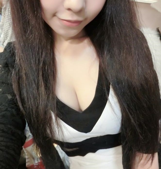 このアプリ、エロ過ぎてヤバい♡ エロイ人妻とLINE交換して、その日のうちにホテル行った♡♡ みんなノリいいんだね♡ ⇒ is.gd/pLDj1l