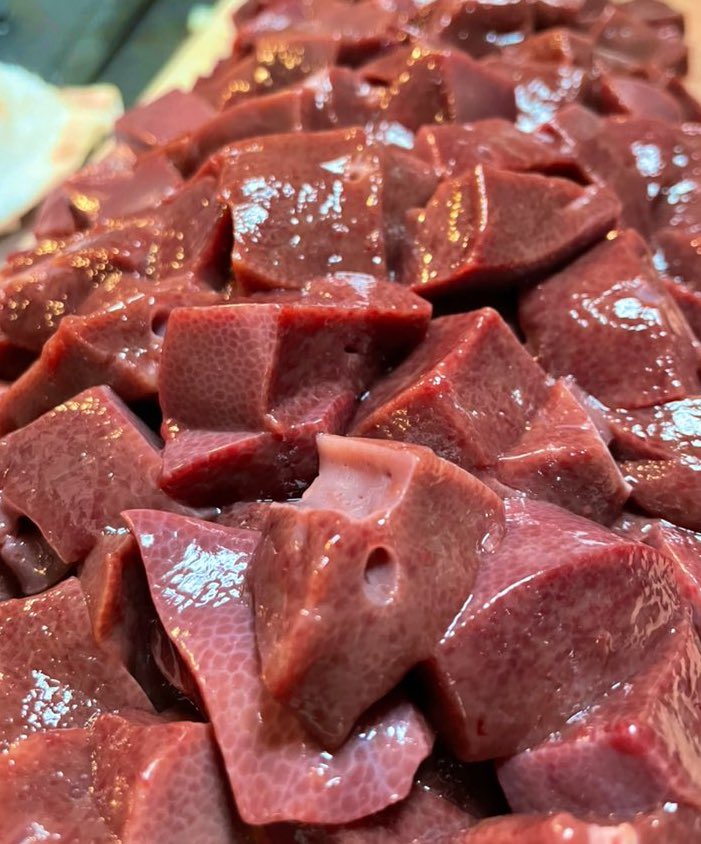 yakitontaiki's tweet image. 今季1のレバーが到着しました！
もちろん今宵も1本80円です💁‍♂️
レバーのためにだけでもくる価値ありです！！