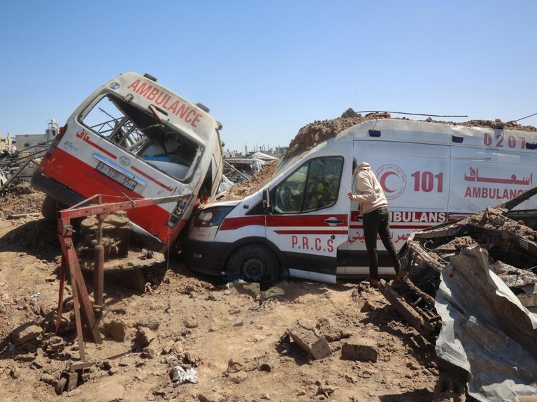 🇵🇸 ELAk Israelekin harreman guztiak etetea eskatzeko #lanuzte orokorrak proposatu dio LABi

📆 Urriak 13

📢 Euskal Herriak bere ahots propioarekin presionatu behar ditu instituzioak eta enpresak neurriak har ditzaten Palestinako #genozidioa gelditzeko

📲 labur.eus/x4gvrfef