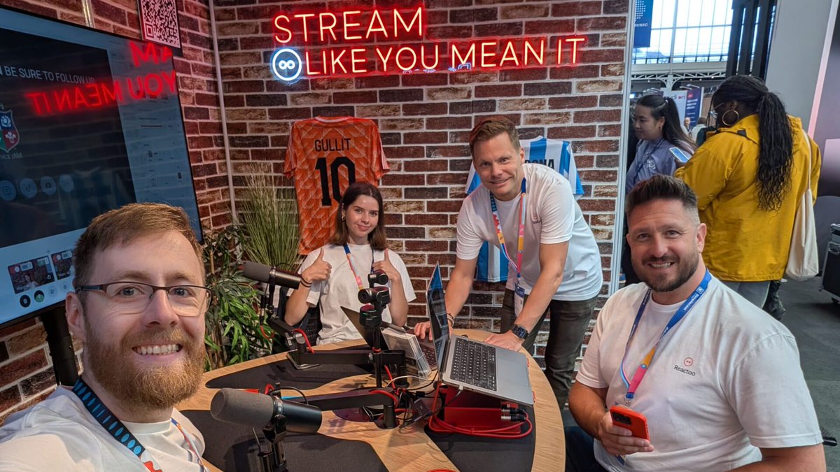 reactoo's tweet image. 🎙️ A fantastic time exhibiting at The Podcast Show London!
Great conversations with creators, podcasters, and industry leaders about how Reactoo can help transform shows into interactive, broadcast-quality productions. Big thanks to everyone who stopped by! 🙌 #PodcastShow…