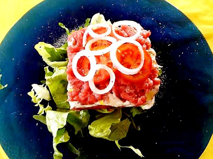 DelizieIn's tweet image. Tartare di manzo con #pesto e #stracciatella 

blog.giallozafferano.it/delizieinpento…