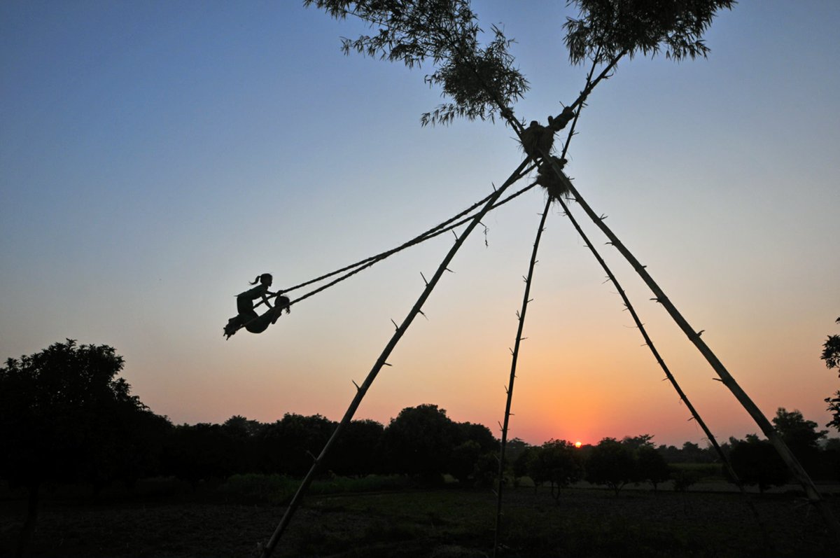 nepaltourismb's tweet image. Dashain is in the air! 🌸✨ From joyous swings to vibrant traditions – celebrating the essence of togetherness and culture.

#Dashain #NepalNOW #FestiveVibes #VisitNepal #LifetimeExperiences #NepalTourismBoard
